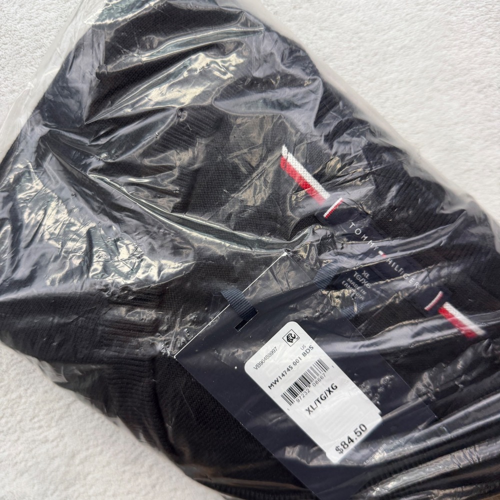 Tommy Hilfiger Men's Black Essential Cotton V Neck Sweater XL Out of Stock - Picture 4 of 7